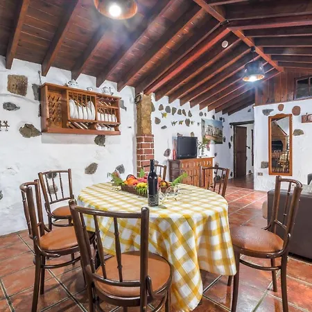 Holiday home Casa Rural Felipe Luis *